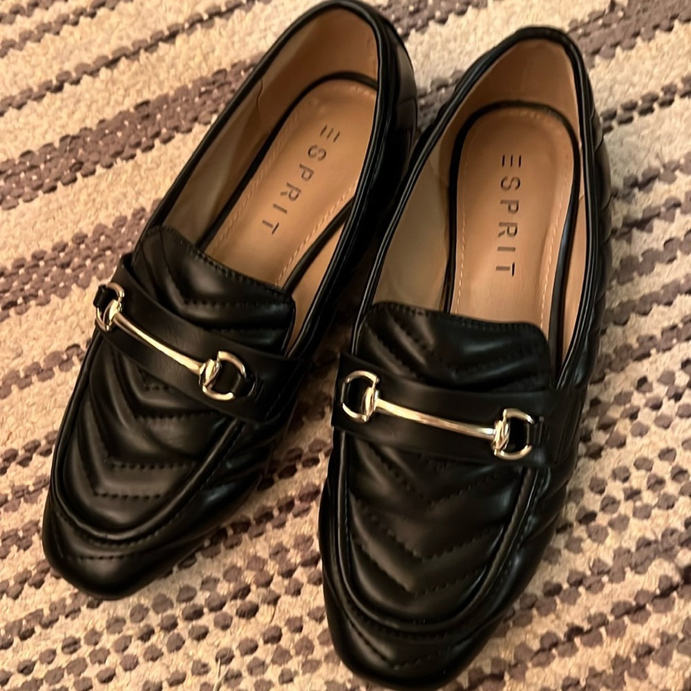 Quilted Black Loafers with Gold Horse Bit Detail